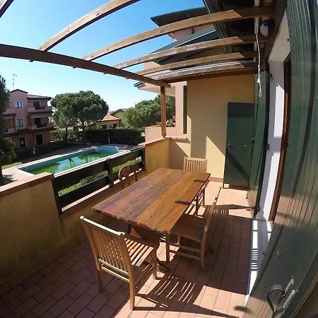 דירה Villaggio Ginestre - Agenzia Cocal קאורלה